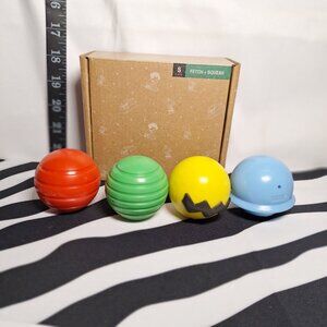 *SALE* NWT Bark Fetch and Squeak Dog Toy S